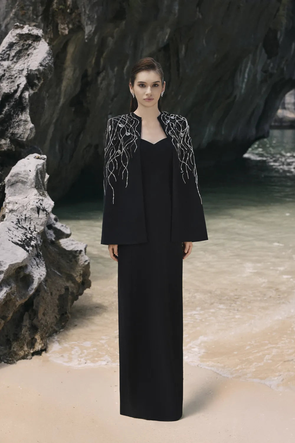 Wavy Crystal Embellished Cape And Semi Heart Chest Dress Set